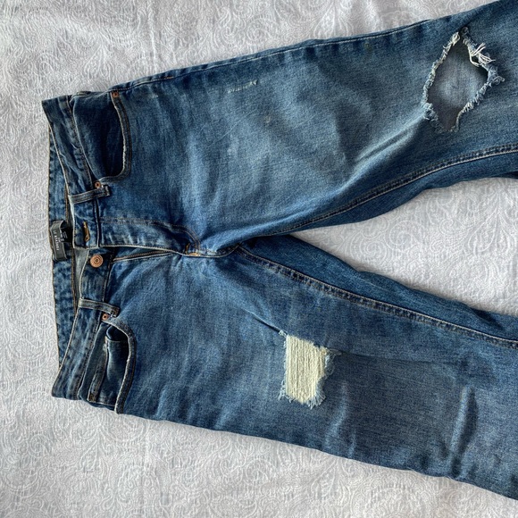 SALE🎉 Blue jeans - Picture 4 of 4